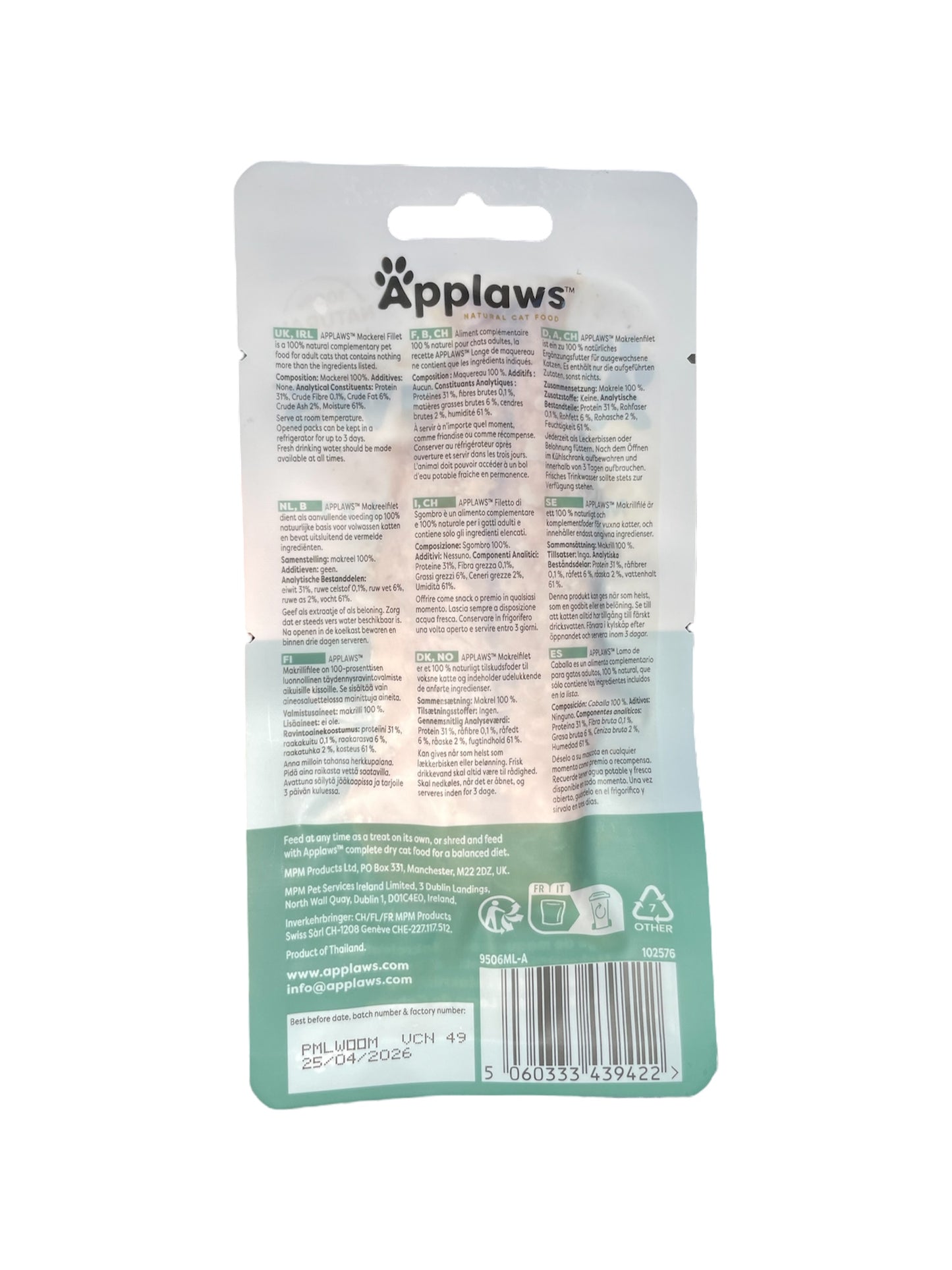 Mackerel 100% natural fish treat Applaws